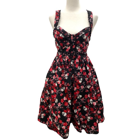 Hot Topic Dresses & Skirts - Hot Topic Red Skulls and Roses Retro ALine Ruffle & Tulle Mini Dress Size Small